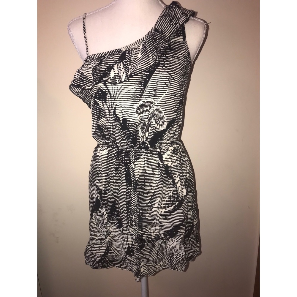 3/$15 Black and White Dress